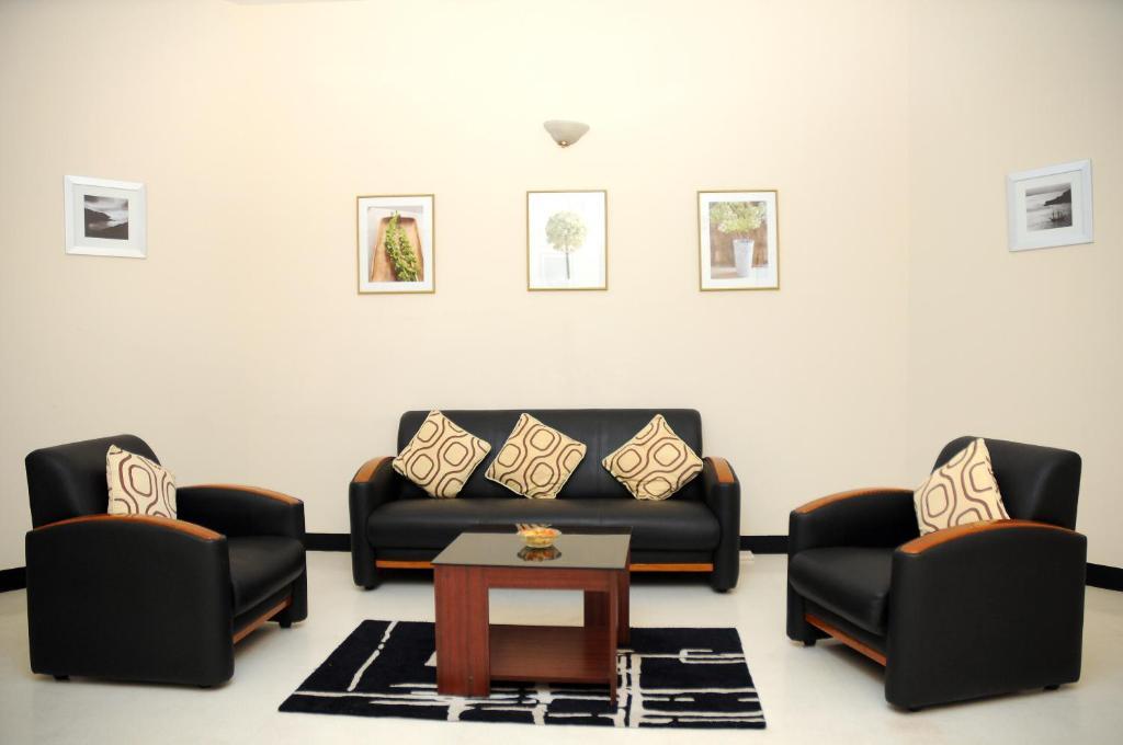 Executive Comfort Alwarpet Madrás Exterior foto